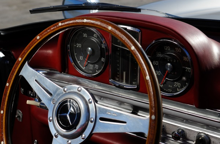 Le prestige des voitures anciennes fait rage (Crédits photo : Shutterstock)