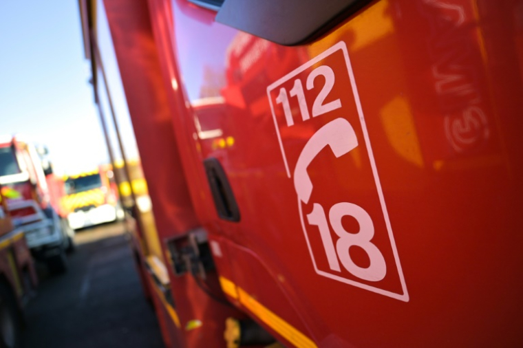 Un incendie d'une maison fait trois morts dont deux enfants mardi à Attiches (Nord) ( AFP / Lou Benoist )