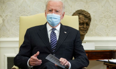 BIDEN FRANCHIT UN CAP MAIS DES ÉCUEILS SE PROFILENT