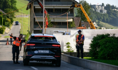 La police suisse sécurise l'accès au complexe hôtelier de luxe du Bürgenstok (en haut à droite), avant les pourparlers de paix entre l'Iran et les Etats-Unis, le 19 juin 2026  ( AFP / Fabrice COFFRINI )