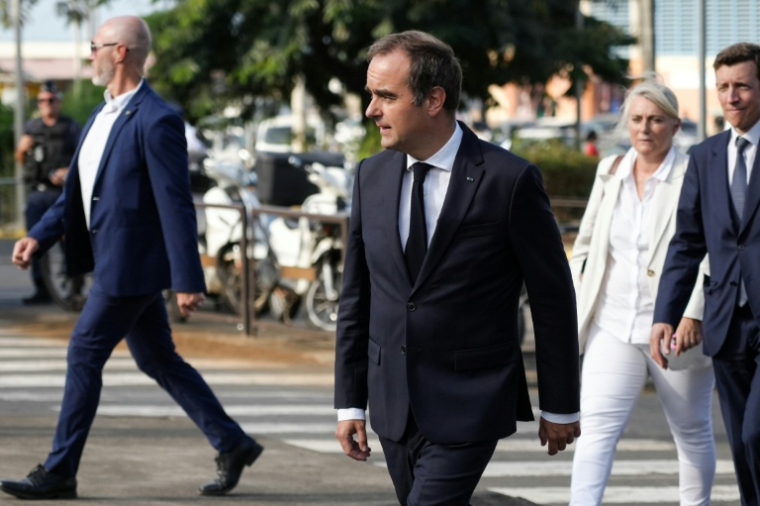 Le Premier ministre Sébastien Lecornu à Dzaoudzi à Mayotte le 26 août 2026 ( AFP / Marine Gachet )