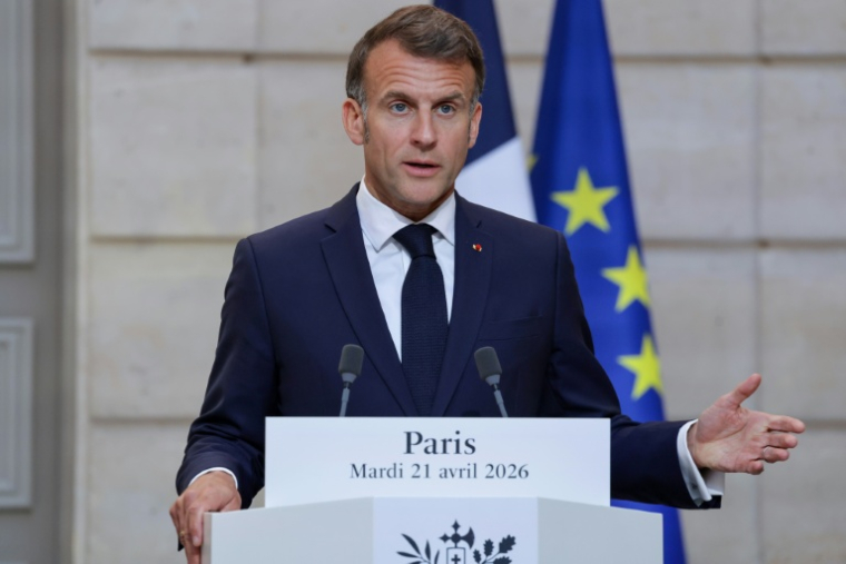 Le président Emmanuel Macron lors d'une conférence de presse conjointe avec le Premier ministre libanais à l'issue de leur rencontre au palais de l'Élysée à Paris, le 21 avril 2026 ( POOL / Ludovic MARIN )
