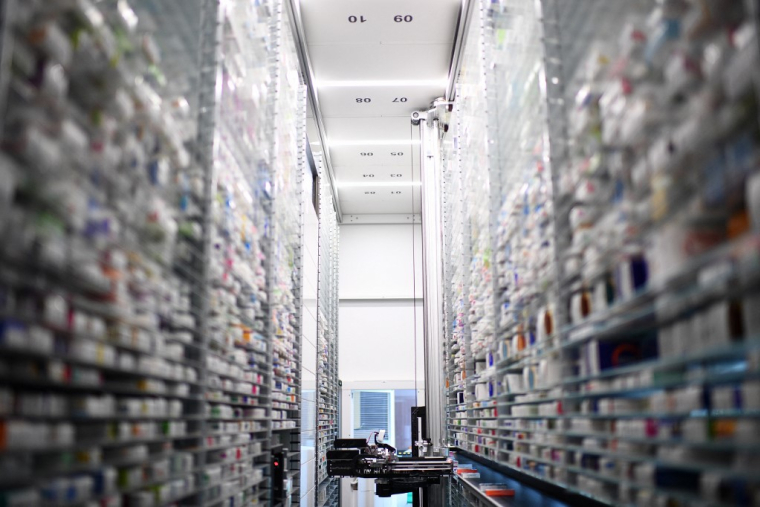 ( AFP / CHRISTOPHE ARCHAMBAULT )