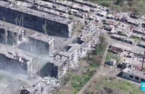 Guerre en Ukraine : les Russes avancent dans l'est du pays