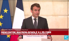 REPLAY - Rencontre Macron-Scholz : les deux dirigeants disent vouloir renforcer l'Union européenne