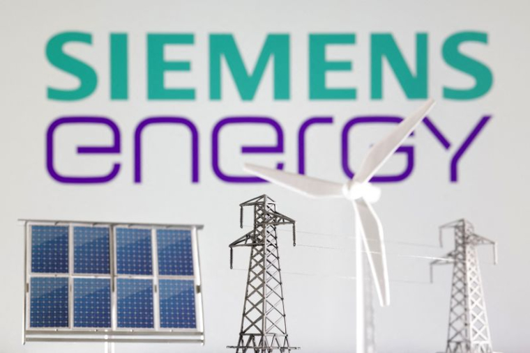 Une illustration montre le logo de Siemens Energy