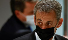 FRANCE 2022: EMMANUEL MACRON RÉFUTE TOUT "ACCORD" AVEC NICOLAS SARKOZY