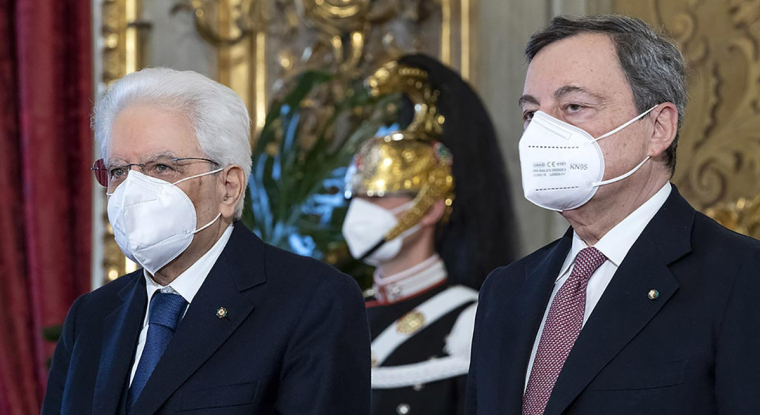 Président du conseil depuis le 13 février 2021, Mario Draghi se verrait bien succéder à Sergio Mattarella à la présidence de la République. (© F. Ammendola)