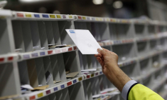 NEOPOST VISE UNE CROISSANCE D'EBIT DE PRÈS DE 10% PAR AN