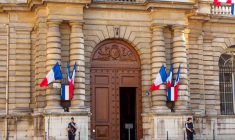 Le Sénat favorable à un report de l’âge de la retraite / iStock-SubstanceP