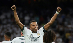 Kylian Mbappé a marqué le premier but du Real Madrid contre l'Inter Milan en C1 le 8 septembre 2026 à Madrid  ( AFP / Pierre-Philippe MARCOU )