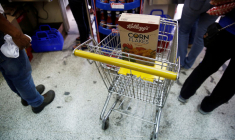 KELLOGG PENSE À VENDRE SES BRANCHES BISCUITS, "SNACKS" AUX FRUITS