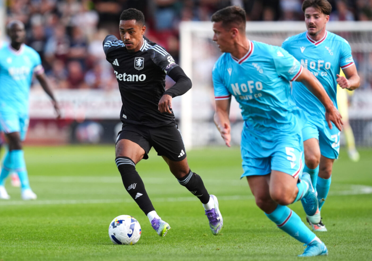 Newcastle casse encore sa tirelire pour chiper Jacob Ramsey à Villa