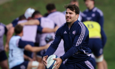 Antoine Dupont prend part à un entraînement du XV de France, le 5 novembre 2025 à Marcoussis (Essonne) ( AFP / Anne-Christine POUJOULAT )