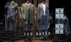 TED BAKER: LE PRÉSIDENT DU CONSEIL D'ADMINISTRATION, JOHN BARTON, DÉCÈDE À 77 ANS
