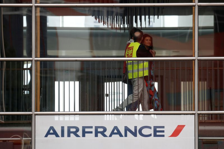 L'UE DEMANDE DES CONTREPARTIES À AIR FRANCE POUR UNE AIDE D'ETAT, SELON LA TRIBUNE