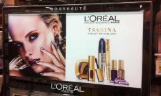 Media 6 fournit les présentoirs et les agencements pour les marques dans les magasins de la grande distribution. (Crédits photo : Flickr - L. Grassin)