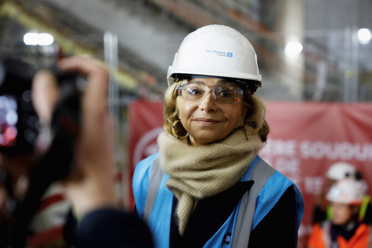 Valérie Pecresse, sur un chantier du "Grand Paris Express", le 3 avril 2024 ( AFP / LUDOVIC MARIN )