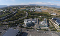 st microelectronics (Crédit:  / Wikimedia Commons)