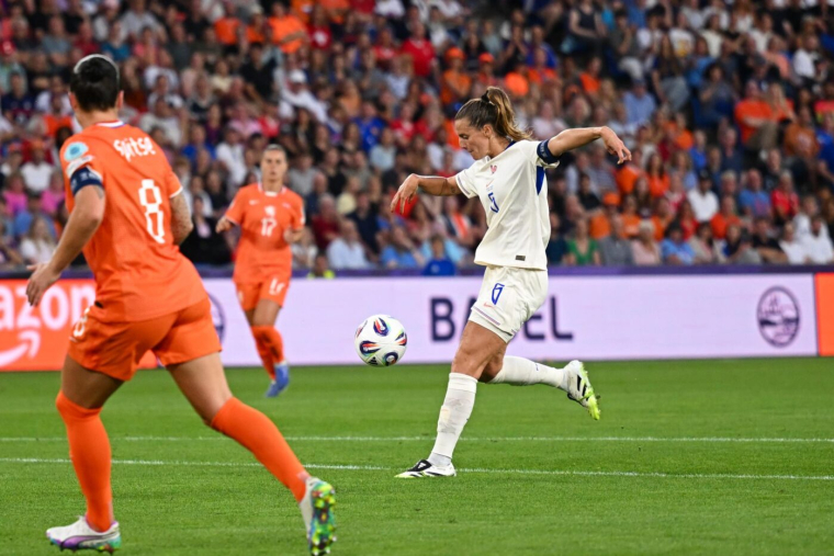 Sandie Toletti annonce sa retraite internationale