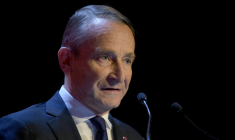 L'ancien chef d'état-major français Pierre de Villiers à Paris le 7 décembre 2018 ( AFP / ERIC PIERMONT )