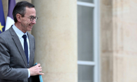 Le ministre de l'Intérieur Bruno Retailleau à la sortie de l'Elysée, le 15 mai 2025 à Paris ( AFP / Thibaud MORITZ )