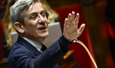 Charles de Courson à Paris, le 24 octobre 2024. ( AFP / JULIEN DE ROSA )