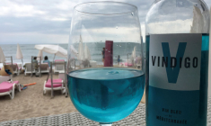 LE VIN BLEU FAIT SON APPARITION DANS LES BALLONS FRANÇAIS