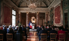 Le garde des Sceaux Gérald Darmanin (C) s'adresse aux procureurs généraux réunis au ministère de la Justice le 8 juin 2026 à Paris  ( POOL / Behrouz MEHRI )