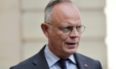 Le maire du Havre Edouard Philippe, le 22 mai 2025 à Matignon, à Paris ( AFP / STEPHANE DE SAKUTIN )