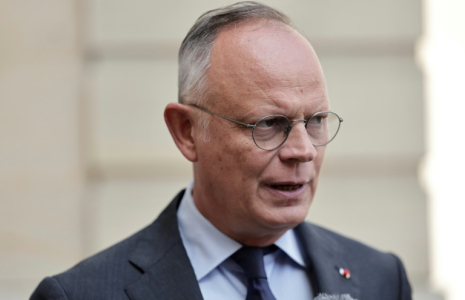 Le maire du Havre Edouard Philippe, le 22 mai 2025 à Matignon, à Paris ( AFP / STEPHANE DE SAKUTIN )