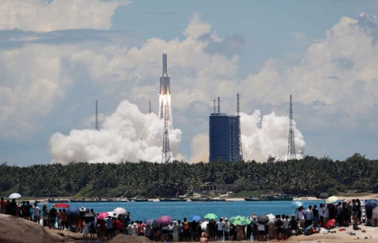 LA CHINE LANCE SA PREMIÈRE MISSION INDÉPENDANTE D'EXPLORATION DE MARS