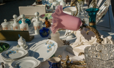 Mieux vaut s'armer de patience et se fixer des limites pour dénicher la perle rare dans une brocante. (illustration) (jackmac34 / Pixabay)