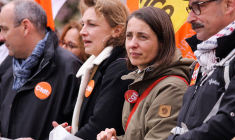 Marylise Léon (CFDT) et Sophie Binet (CGT) à Paris le 6 avril 2023. ( AFP / THOMAS SAMSON )