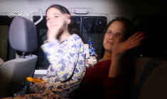 Des otages sont remis par des militants du Hamas aux membres du Comité international de la Croix-Rouge