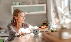 Renoncer au Sofica, entrer au capital d’entreprises: voici le choix de Claire pour répartir ses investissements.