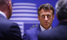 UKRAINE: MACRON NE VEUT RIEN EXCLURE EN MATIÈRE DE SANCTIONS CONTRE LA RUSSIE