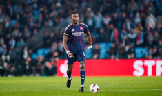 Moussa Niakhaté n'a rien compris aux mots de son gardien Dominik Greif