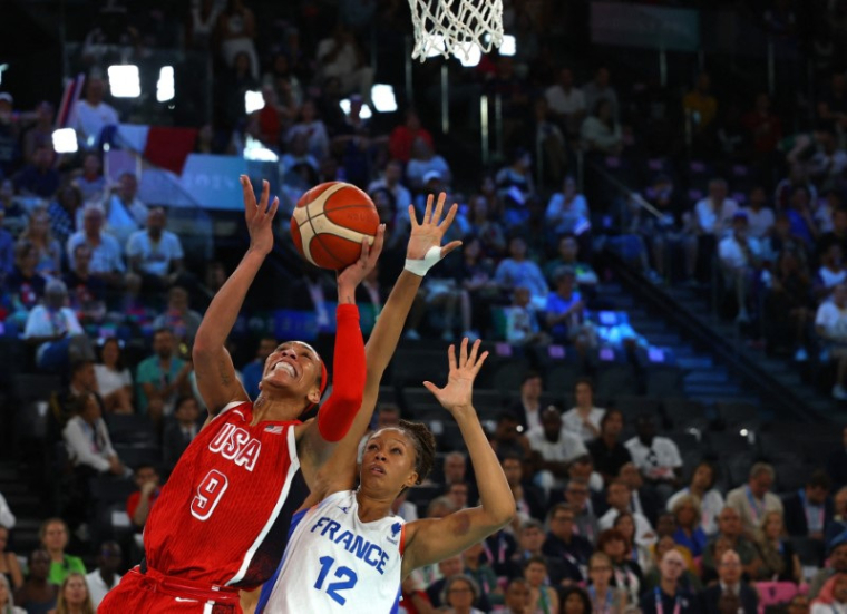 Finale féminine de basketball France contre États-Unis des JO de Paris 2024