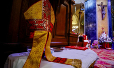 ABUS SEXUELS: LES ÉVÊQUES FRANÇAIS ANNONCENT DES GROUPES DE TRAVAIL, MAIS PAS DE RÉPARATIONS