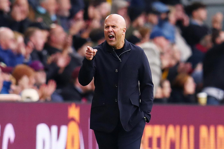 Arne Slot tient un nouveau record avec Liverpool