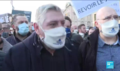 Covid-19 : manifestation à Marseille contre la fermeture prolongée des restaurants