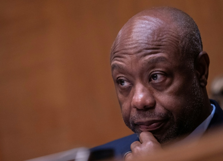 Le sénateur américain Tim Scott, républicain de Caroline du Sud, le 10 septembre 2025 à Washington ( AFP / ANDREW CABALLERO-REYNOLDS )