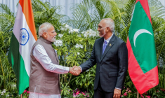 Le Premier ministre indien Narendra Modi et le président des Maldives Mohamed Muizzu, à Malé, le 25 juillet 2025  ( AFP / Mohamed Afrah )