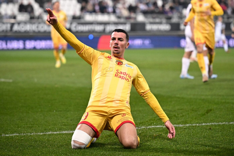 Ligue 2 : Le Mans surprend encore dans un match fou