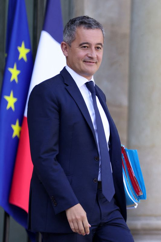 Gérald Darmanin devant l'Élysée