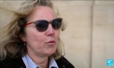 Obsèques de Philippine : 2 800 personnes rendent un dernier hommage à l'étudiante tuée