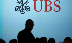 LES ACTIONNAIRES D'UBS DÉSAPPROUVENT L'ACTION DES DIRIGEANTS