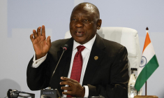 Cyril Ramaphosa à Johannesburg ce jeudi 24 août. ( AFP / MARCO LONGARI )