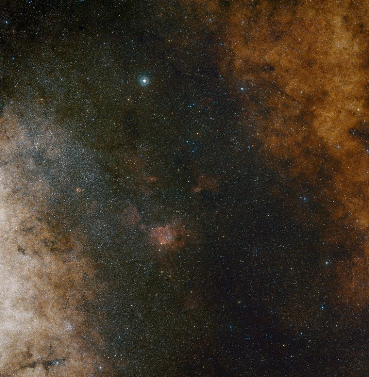 Plusieurs étoiles orbitent autour de Sagittarius A